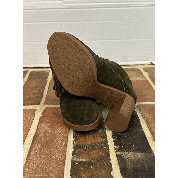Johnston & Murphy Alayna Chukka Suede Heeled Ankle Bootie Forest Green Women's 6 - Picture 6 of 6